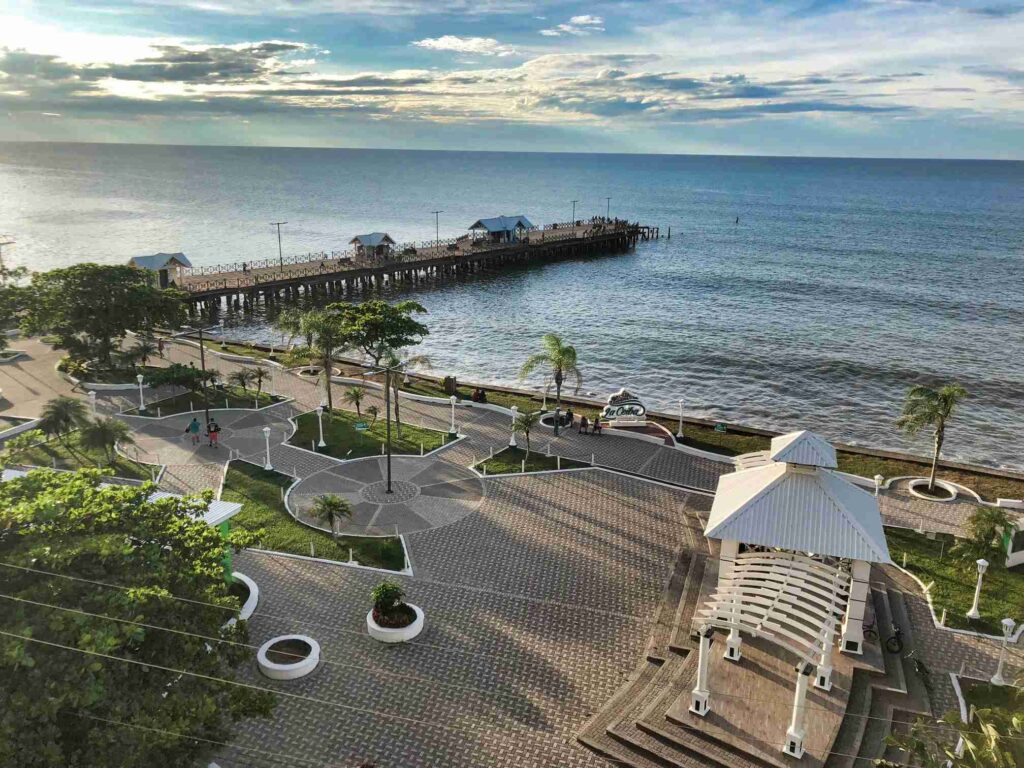 Malecon de La Ceiba Guia de La Ceiba