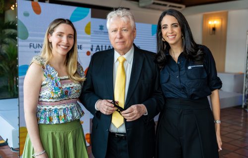 Alexandra Asfura - Despacho de la primera dama, Antonio Tavel - RESAL, Monique Kafie - Directora Fundación Kafie