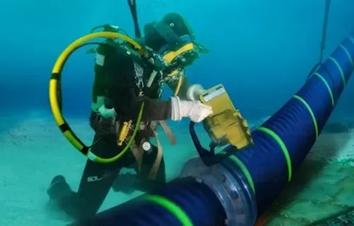 CABLE SUBMARINO