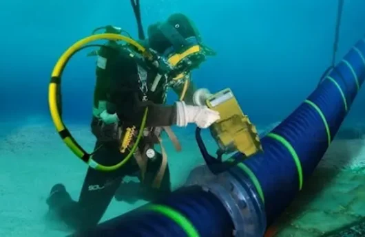 CABLE SUBMARINO