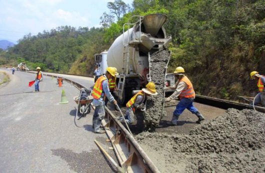 CONSTRUCCION DE CARRETERAS