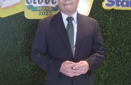 Becas Clover Brand