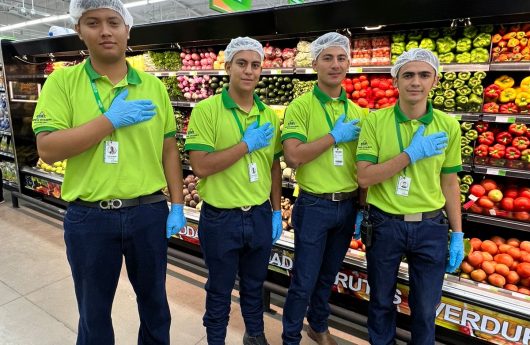 LA COLONIA FOTO DE GRAN EQUIPO