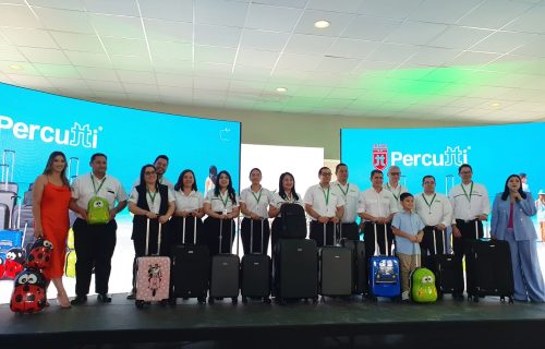 LA COLONIA VIAJES