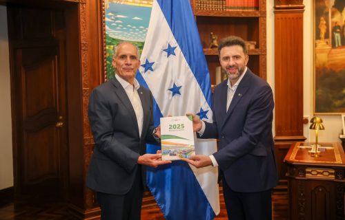 Asfura y presidente de Be8