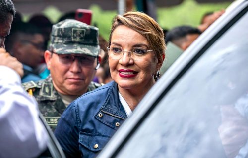 XIOMARA CASTRO BONO TECNO