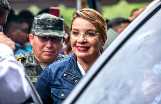 XIOMARA CASTRO BONO TECNO