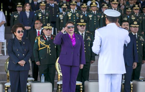 Xiomara Castro Fuerzas Armadas