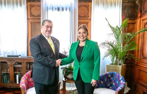 Xiomara Castro en Guate