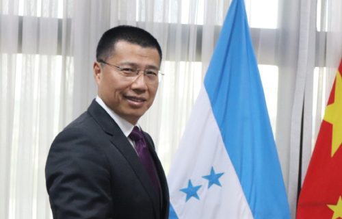 Yu Bo Embajador China