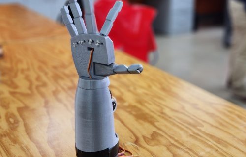 mano